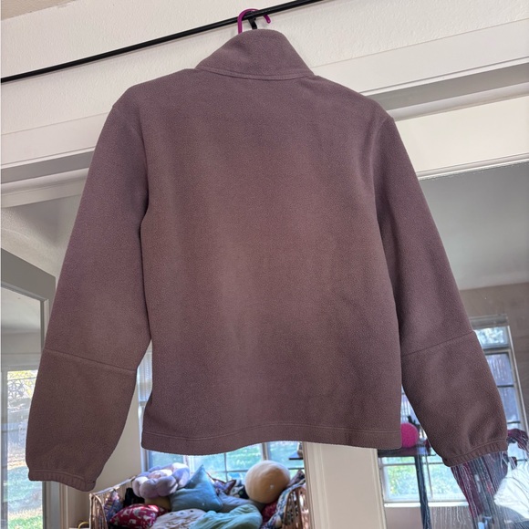 Patagonia women’s faded purple Microdini Quarter-Zip fleece pullover - Picture 3 of 6